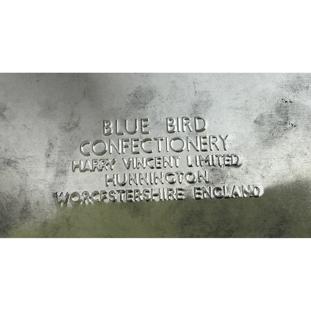 Blue Bird Vintage Egyptian Confectionery Tin Money Box Cleopatra Tutankhamun Red